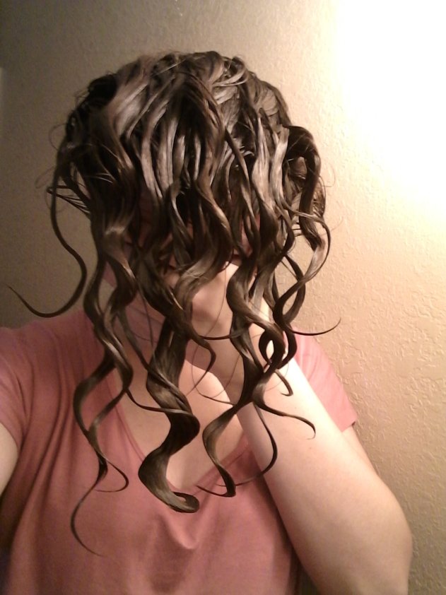 wavy curl clumps