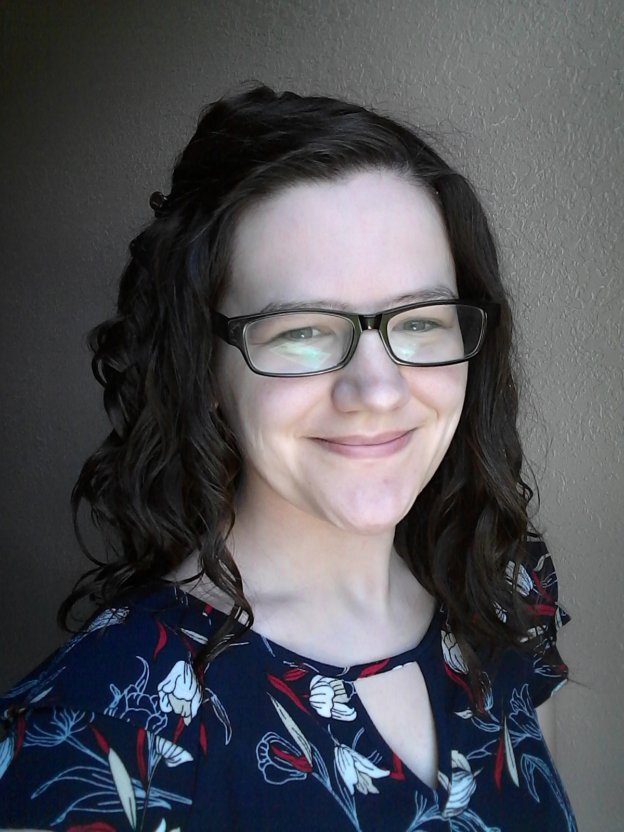 microplopping wavy hair