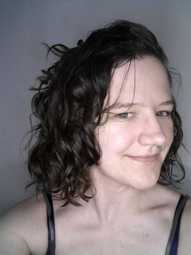 wavy hair that is easily weighed down