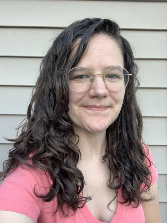 Naturally wavy hair 